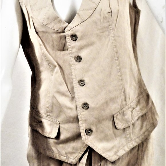 DESIGNER VESTS NWOT  IN COTTON WITH POCKETS , AUTHENTIC - Picture 2 of 2